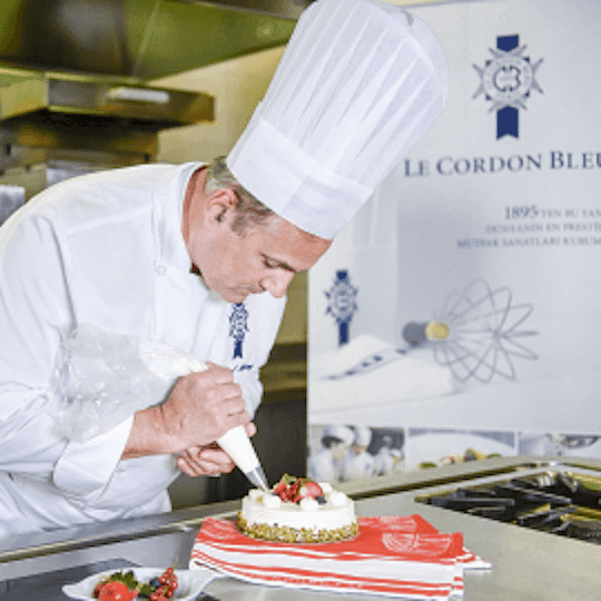 Pâte Sucrée - Şekerli Tart Hamuru Demo Dersi